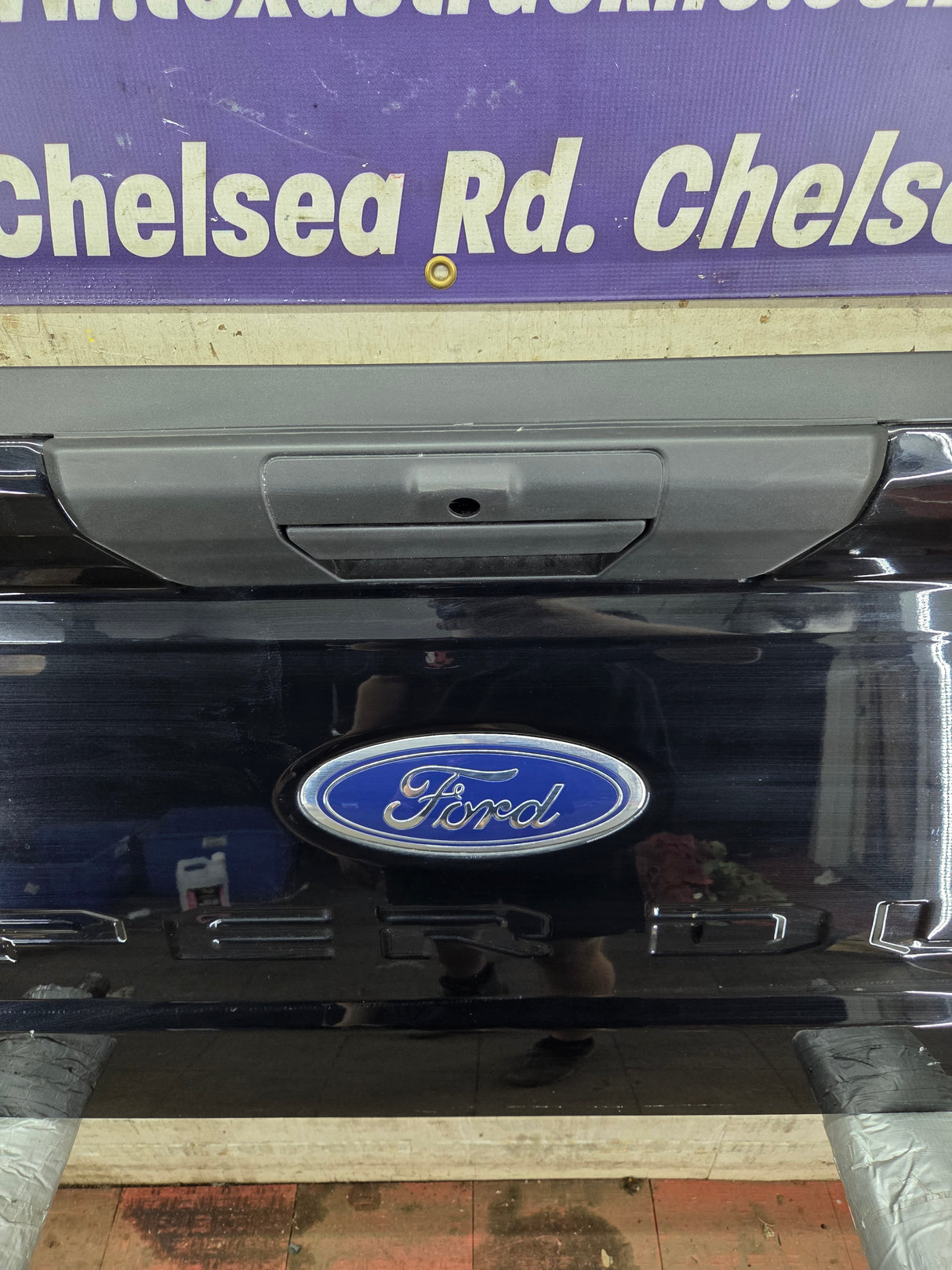 2023-2026 Ford Super Duty F250 F350 F450 F550 Tailgate - Black