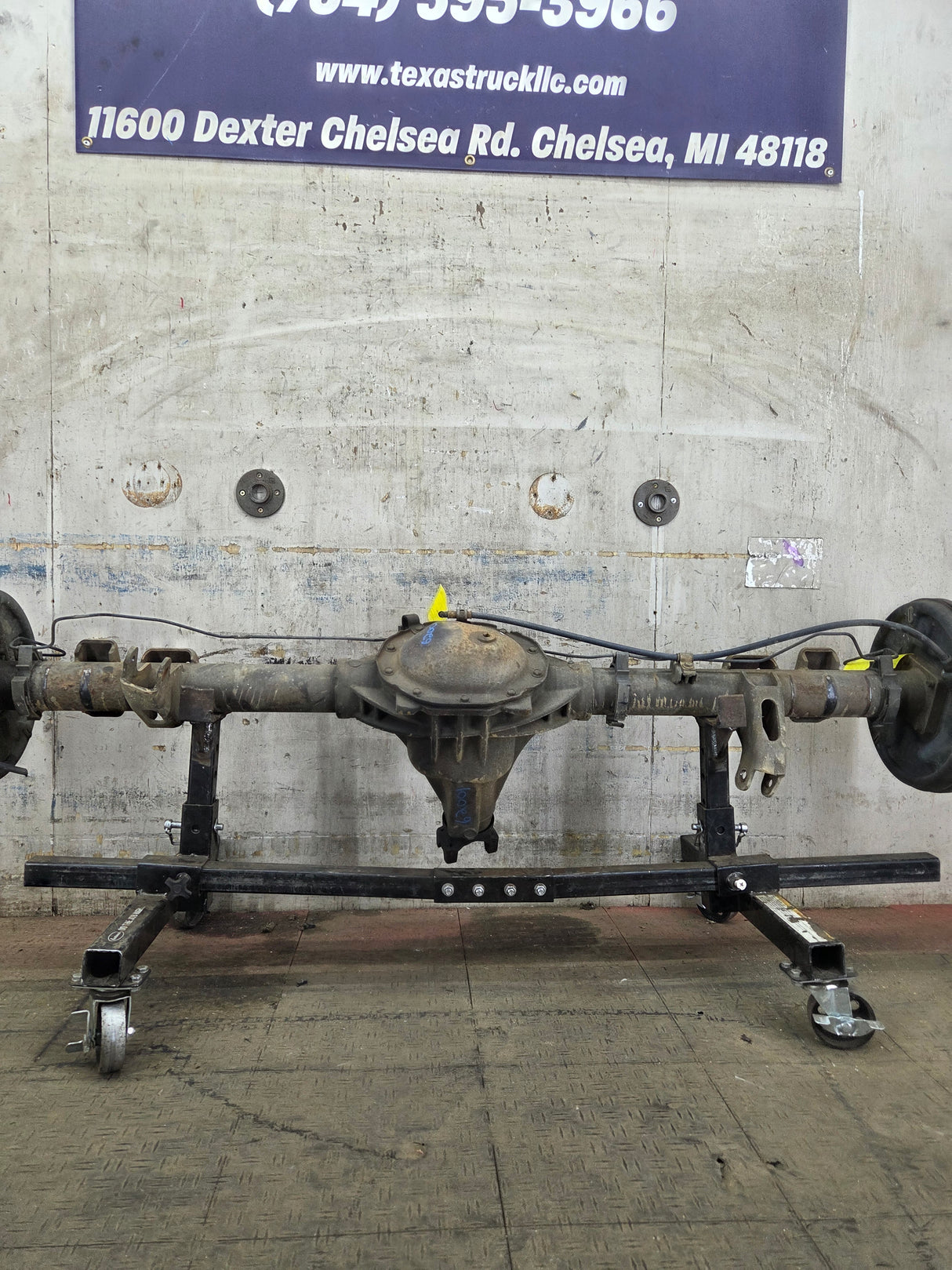 1999-2006 Chevrolet Silverado GMC Sierra 1500 3.42 Rear Axle GU6 G80 Drum Brakes