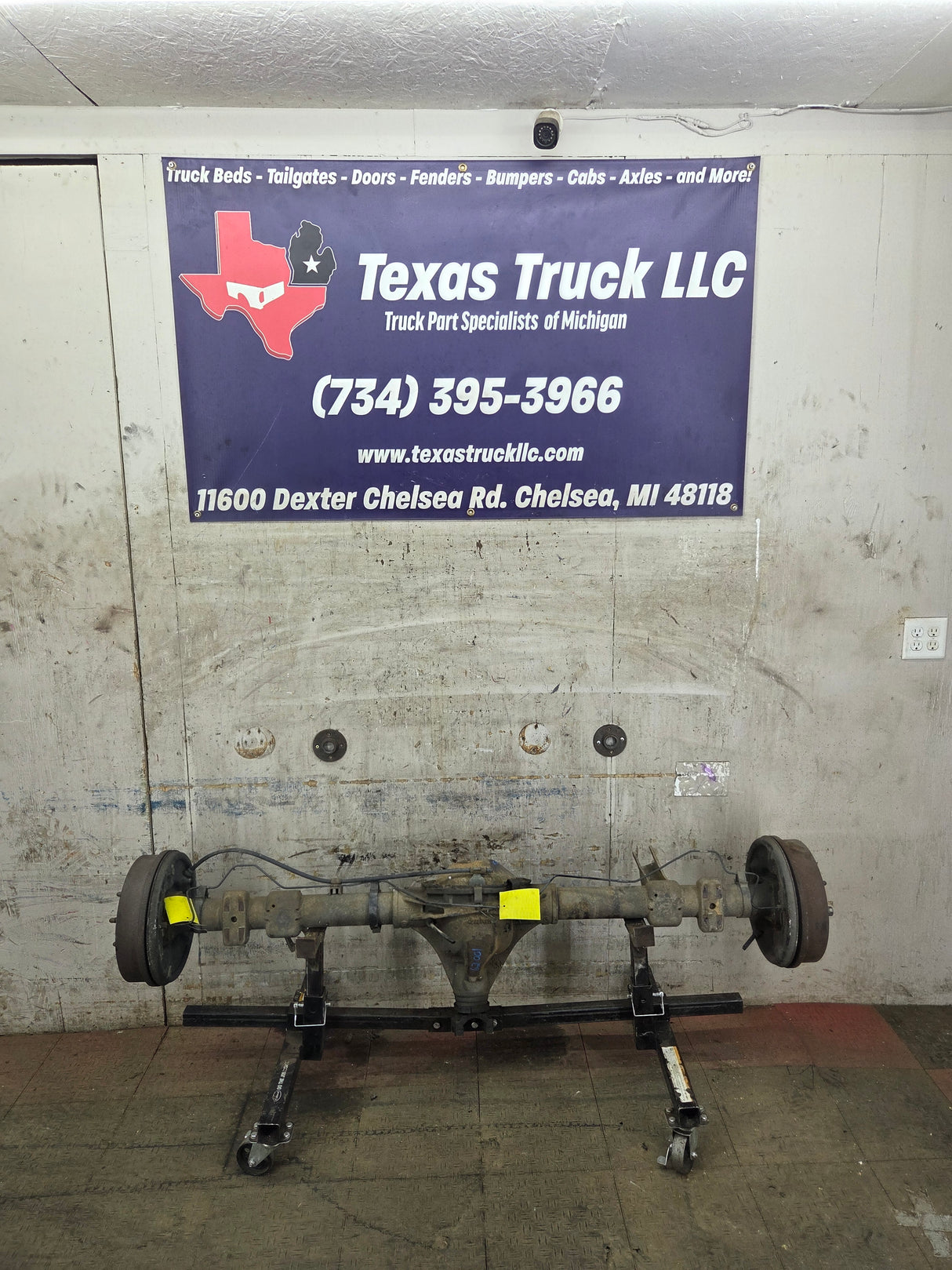 1999-2006 Chevrolet Silverado GMC Sierra 1500 3.42 Rear Axle GU6 G80 Drum Brakes