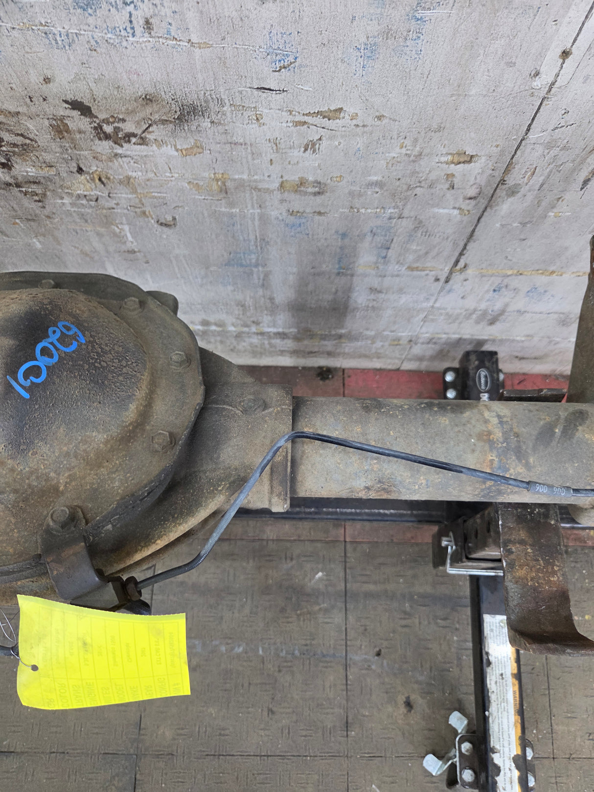 1999-2006 Chevrolet Silverado GMC Sierra 1500 3.42 Rear Axle GU6 G80 Drum Brakes