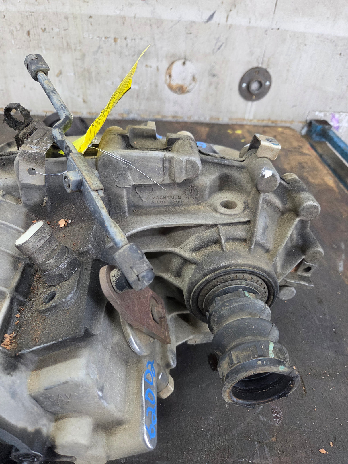 1999-2006 Chevrolet Silverado GMC Sierra 1500 Floor Shift NP2 TRANSFER CASE
