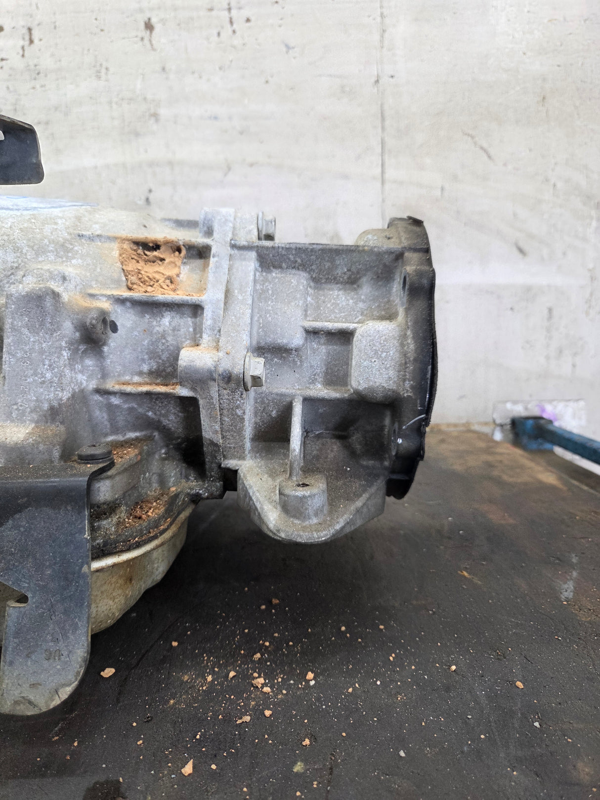 2004-2006 Chevrolet Silverado / GMC Sierra 4L60E 4wd CORE Transmission V8 5.3L 4.8