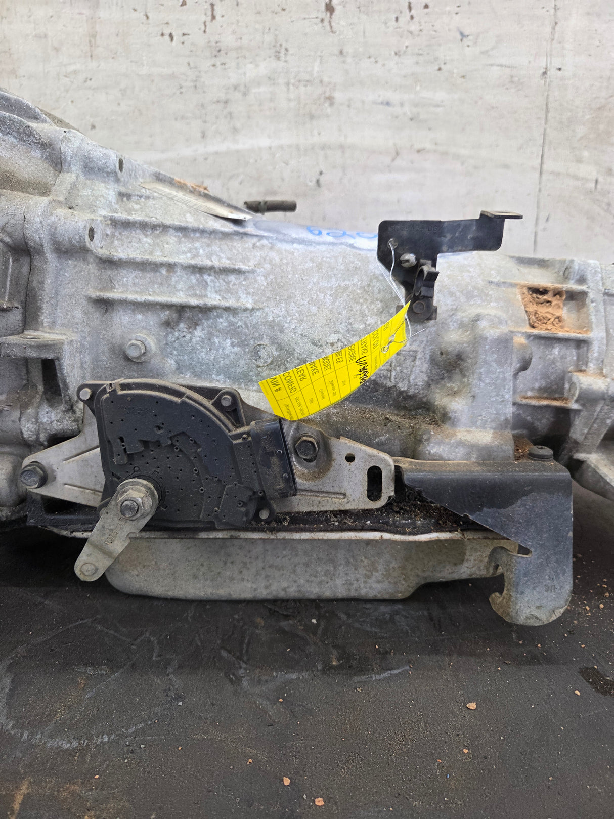 2004-2006 Chevrolet Silverado / GMC Sierra 4L60E 4wd CORE Transmission V8 5.3L 4.8