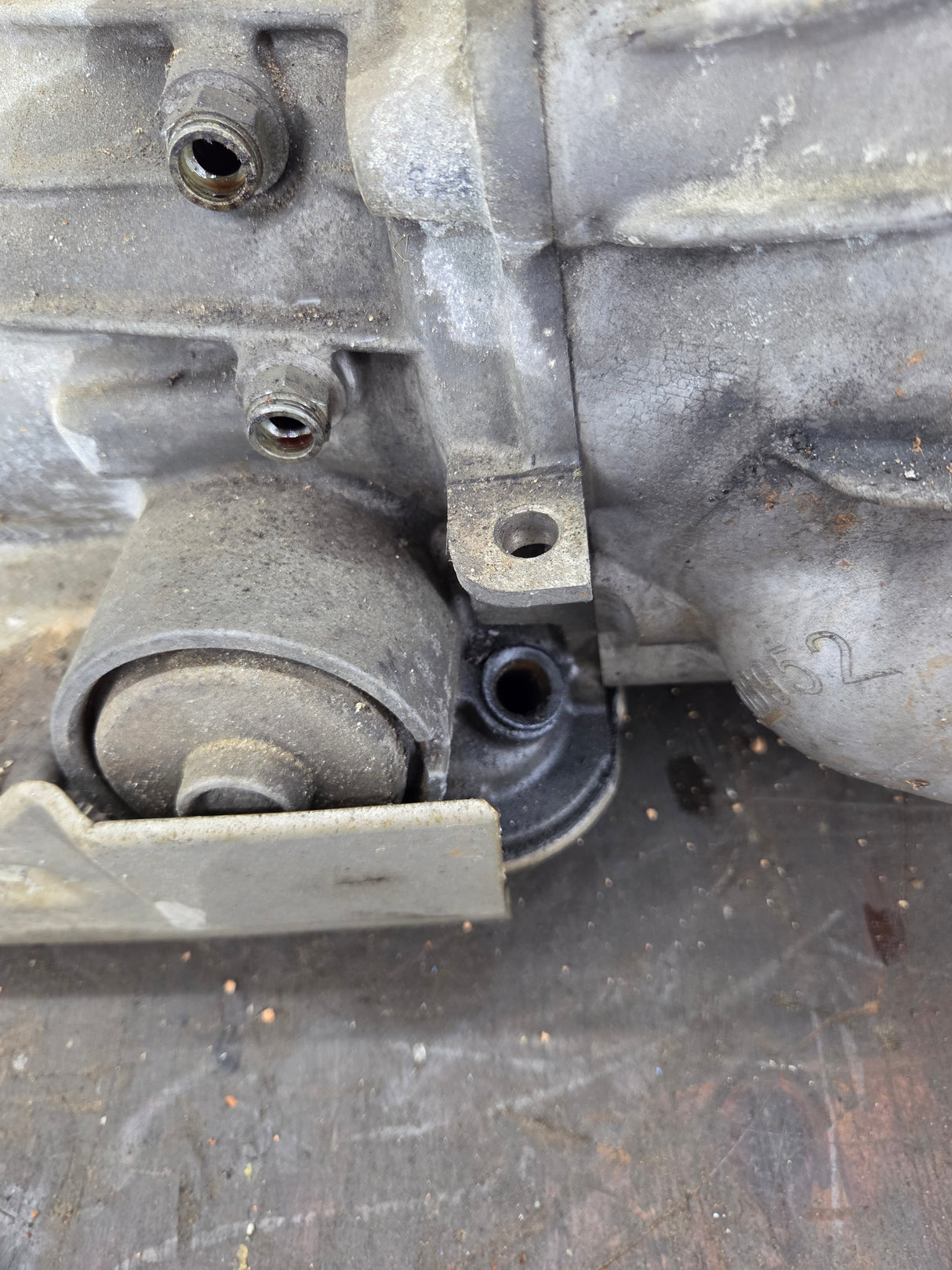 2004-2006 Chevrolet Silverado / GMC Sierra 4L60E 4wd CORE Transmission V8 5.3L 4.8