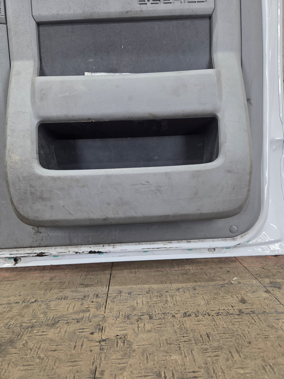 1991-2021 Ford E Series Passenger Side Front Door RH E150 E250 E350