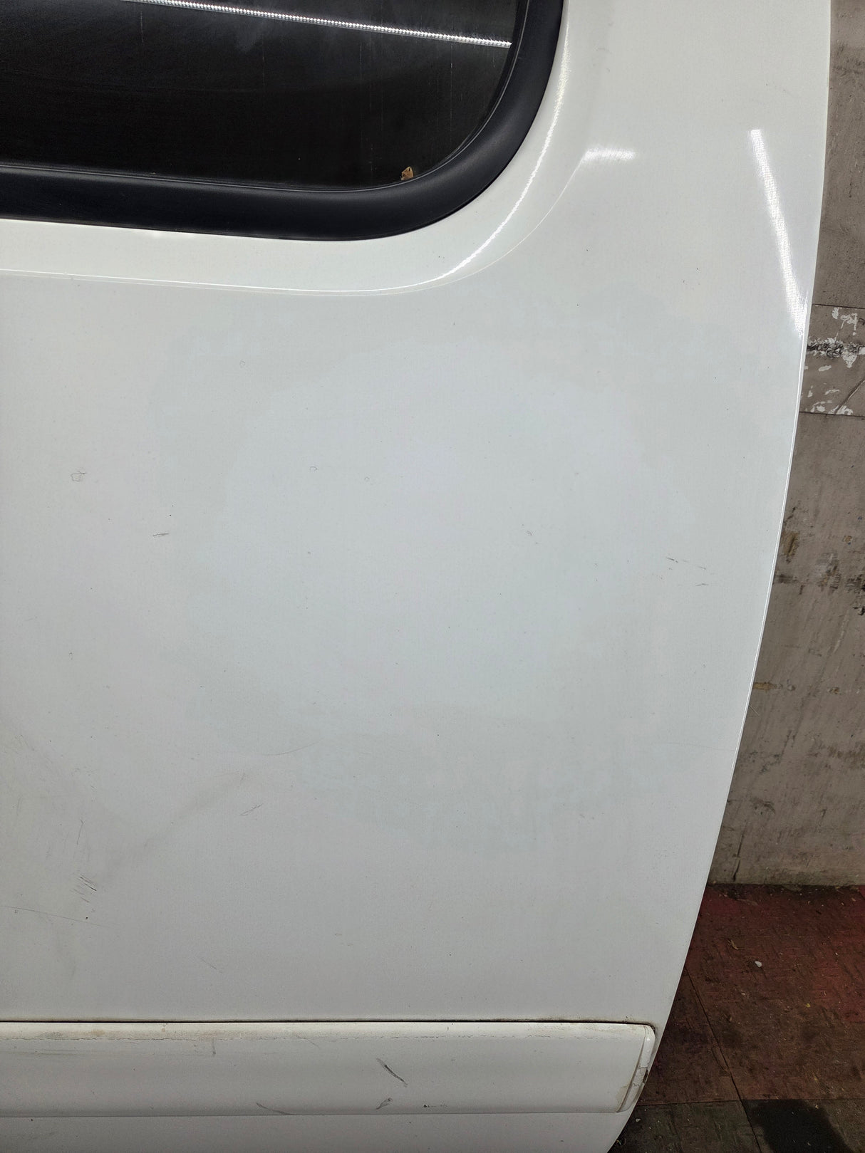 2007-2013 Chevrolet Silverado / GMC Sierra 1500 2500 3500 HD Driver Side Extended Cab LH Rear Door