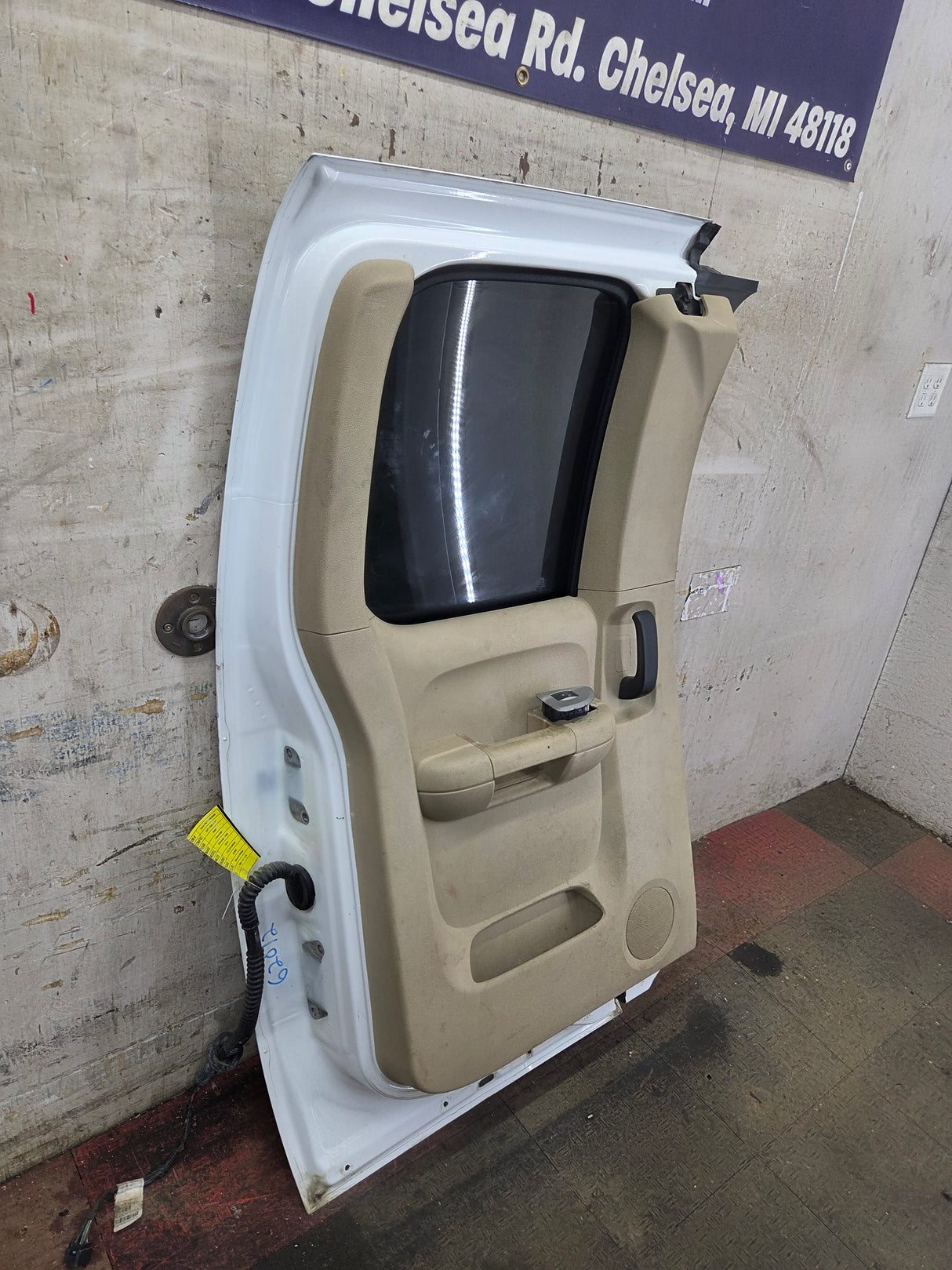 2007-2013 Chevrolet Silverado / GMC Sierra 1500 2500 3500 HD Driver Side Extended Cab LH Rear Door