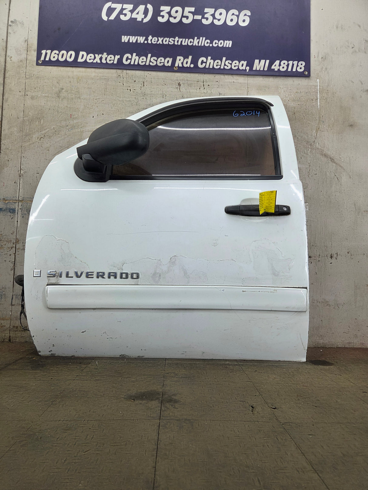 2007-2013 Chevrolet Silverado / GMC Sierra 1500 2500 3500 HD LH Front Driver Side Door