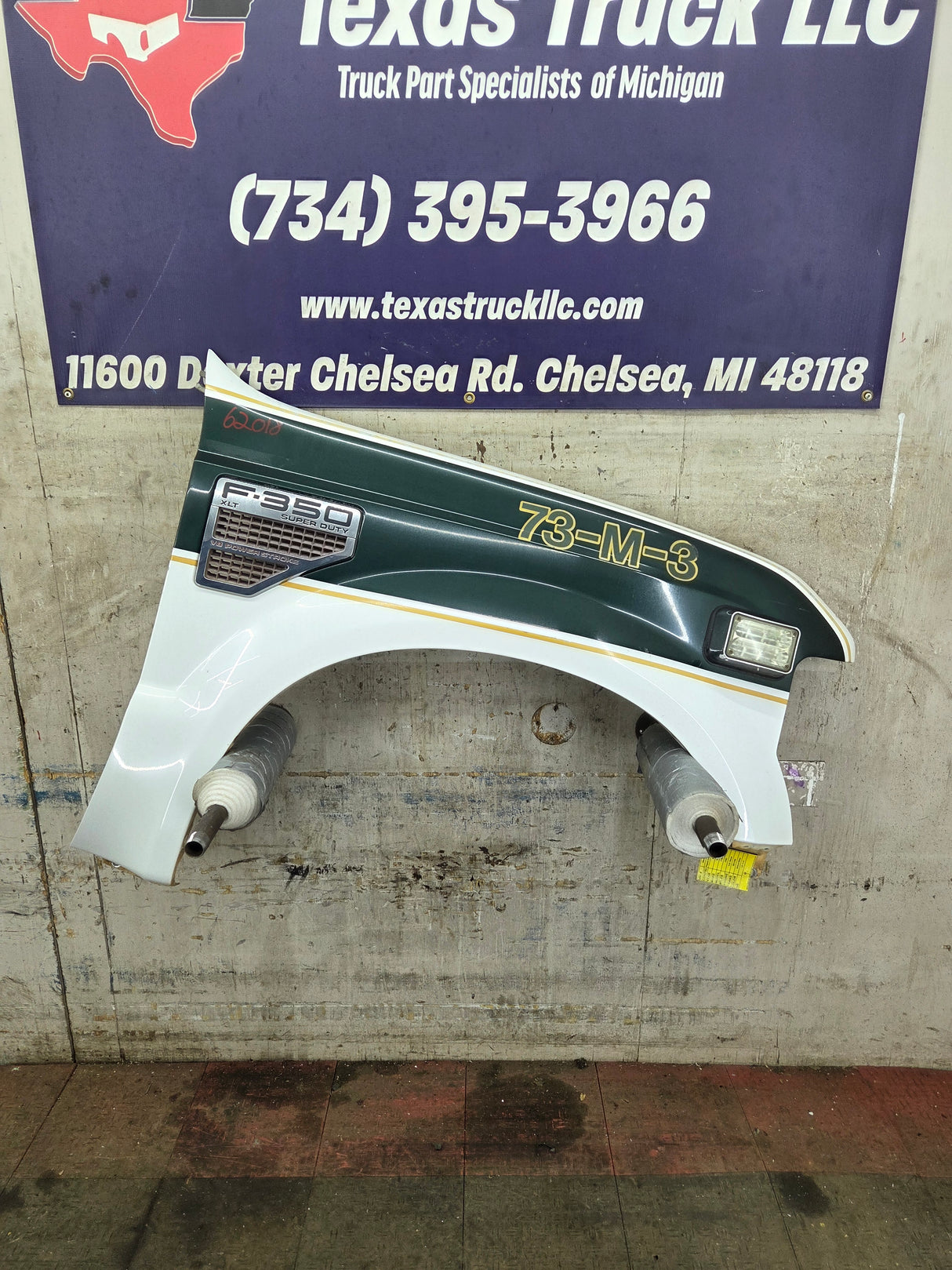 2008-2010 Ford Super Duty F250 F350 RH Passenger Side Fender - Oxford White