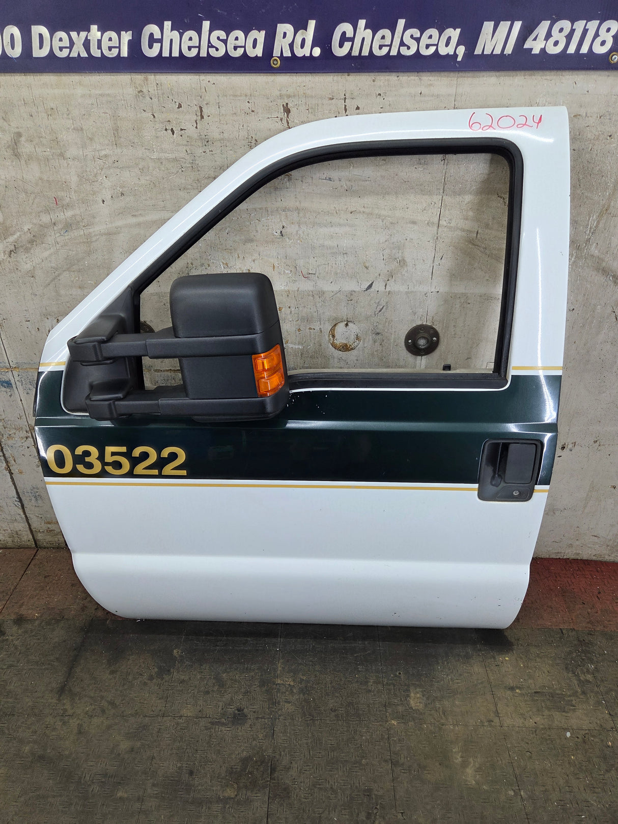 2008-2011 Ford Super Duty / Excursion Front Drivers LH Door F250 F350 F450 F550