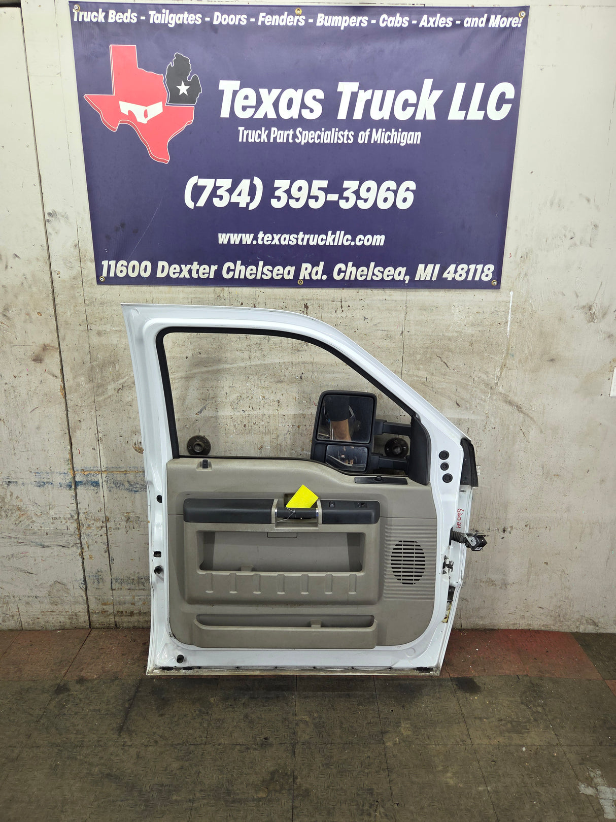 2008-2011 Ford Super Duty / Excursion Front Drivers LH Door F250 F350 F450 F550