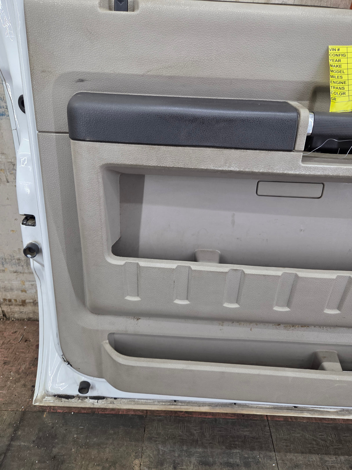 2008-2011 Ford Super Duty / Excursion Front Drivers LH Door F250 F350 F450 F550