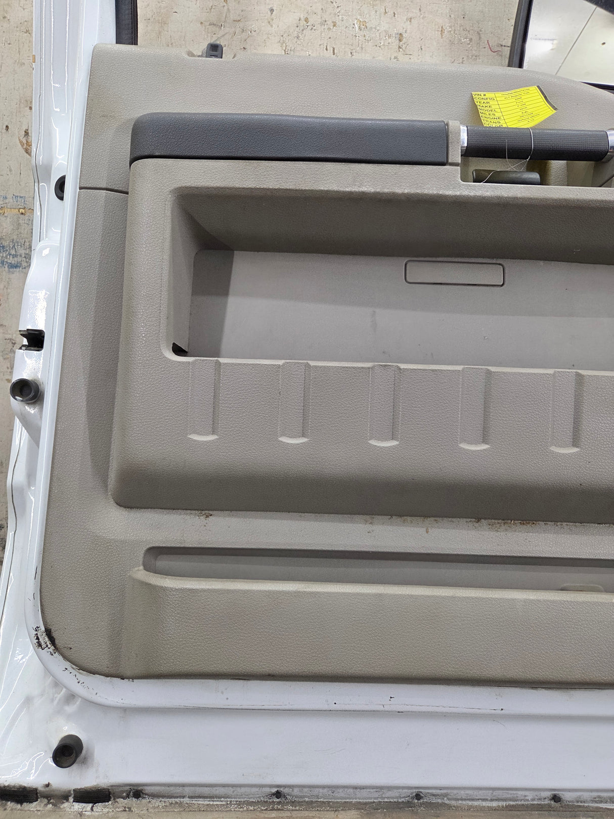 2008-2011 Ford Super Duty / Excursion Front Drivers LH Door F250 F350 F450 F550