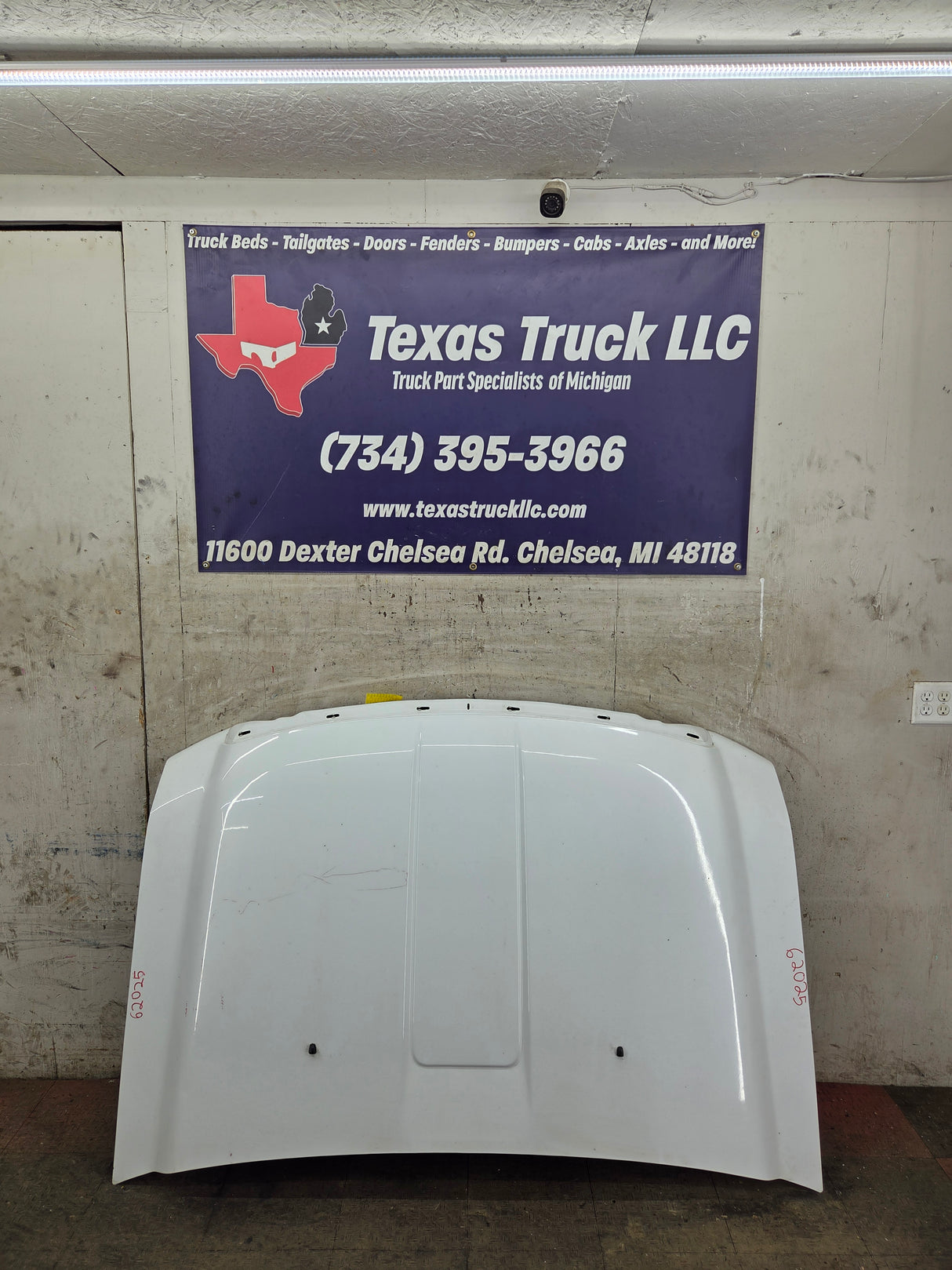 2008-2010 Ford Super Duty F250 F350 F450 F550 Hood- Oxford White