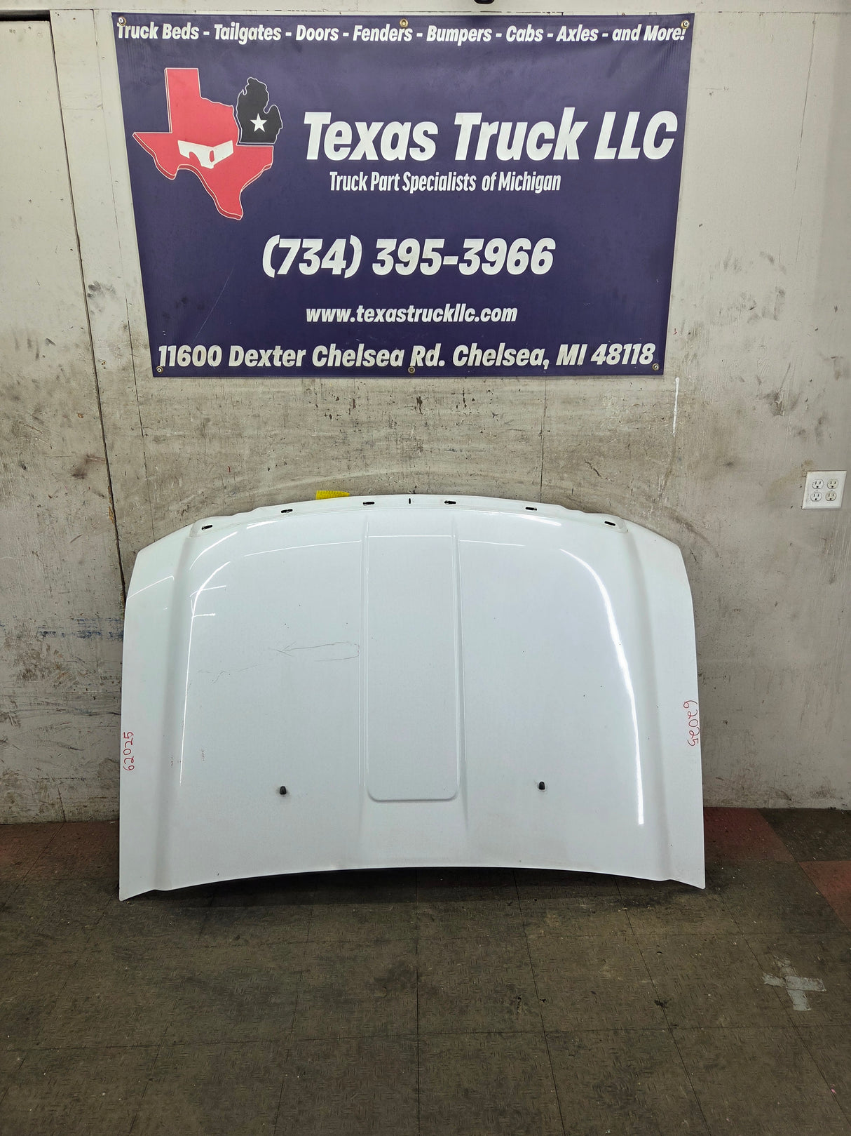 2008-2010 Ford Super Duty F250 F350 F450 F550 Hood- Oxford White