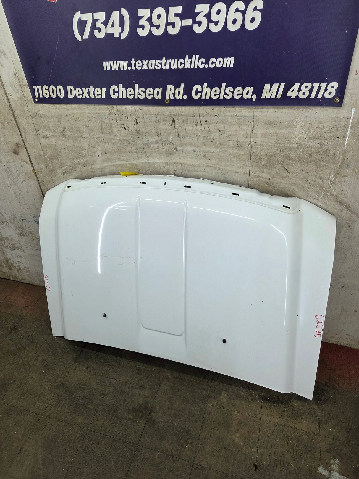 2008-2010 Ford Super Duty F250 F350 F450 F550 Hood- Oxford White