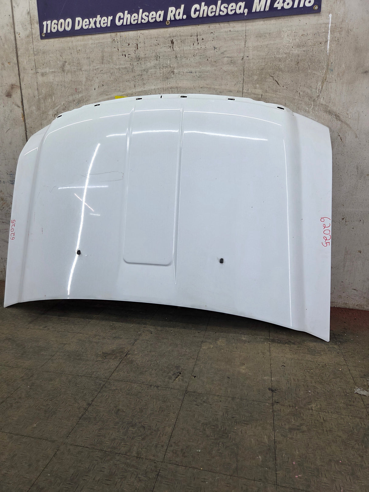2008-2010 Ford Super Duty F250 F350 F450 F550 Hood- Oxford White