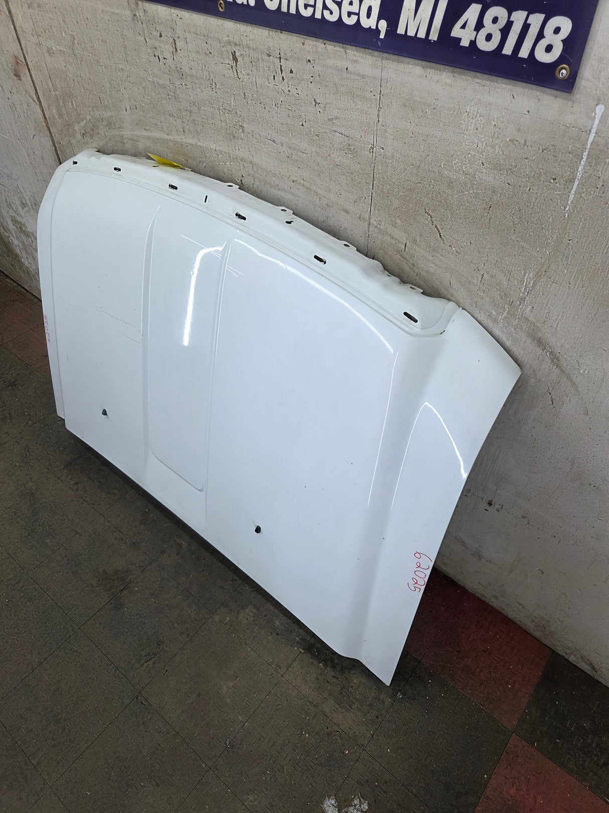 2008-2010 Ford Super Duty F250 F350 F450 F550 Hood- Oxford White