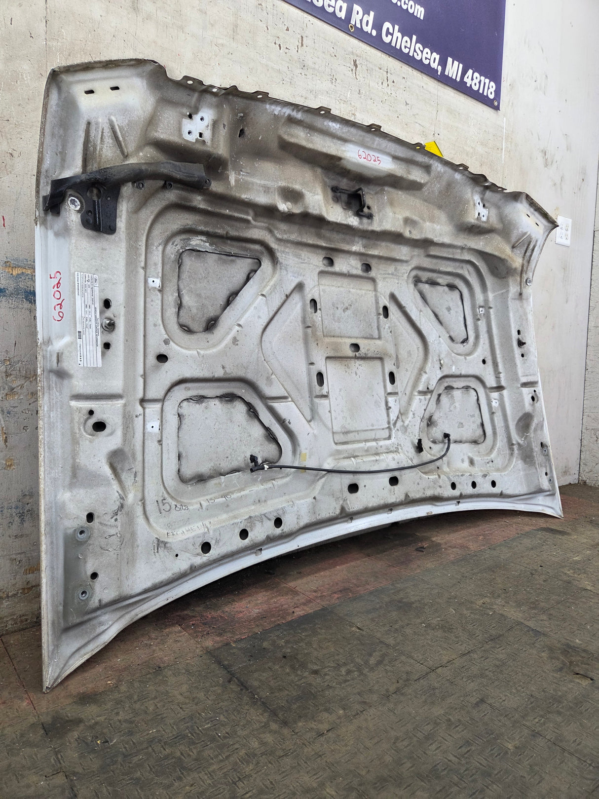 2008-2010 Ford Super Duty F250 F350 F450 F550 Hood- Oxford White