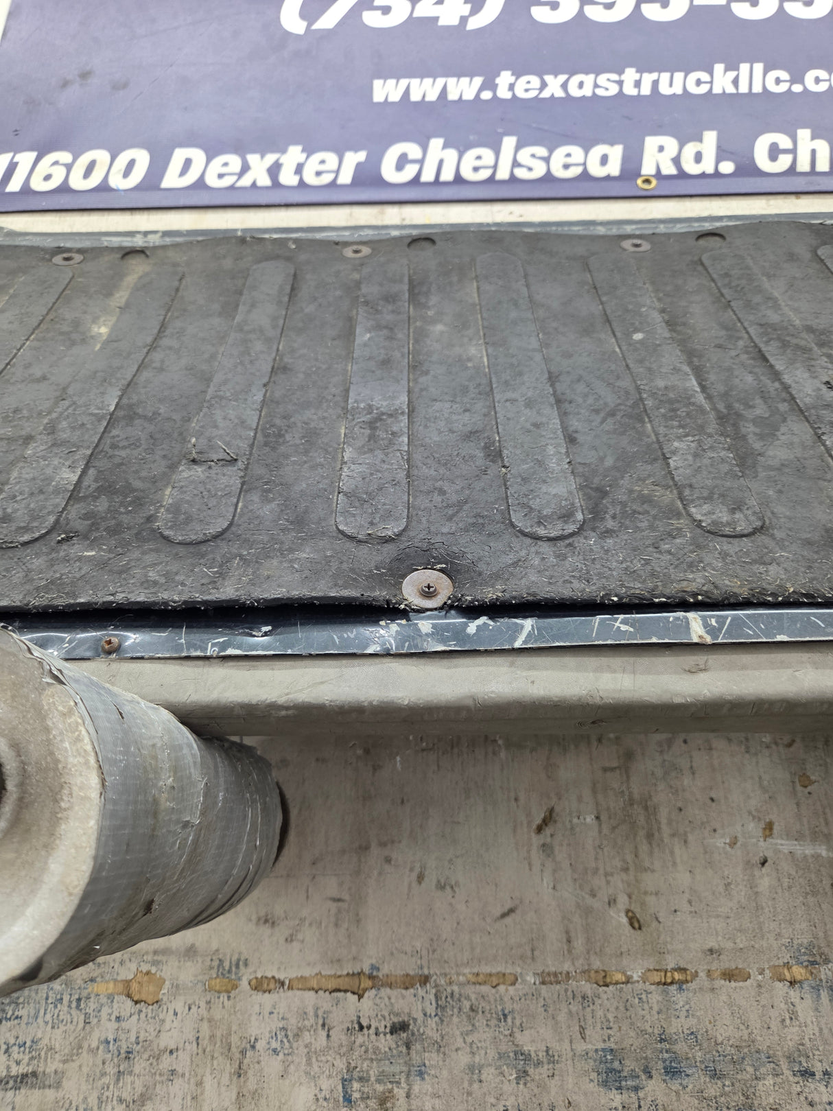 1997-2003 F150 / 1999-2007 Ford F250 F350 F450 F550 Super Duty Tailgate