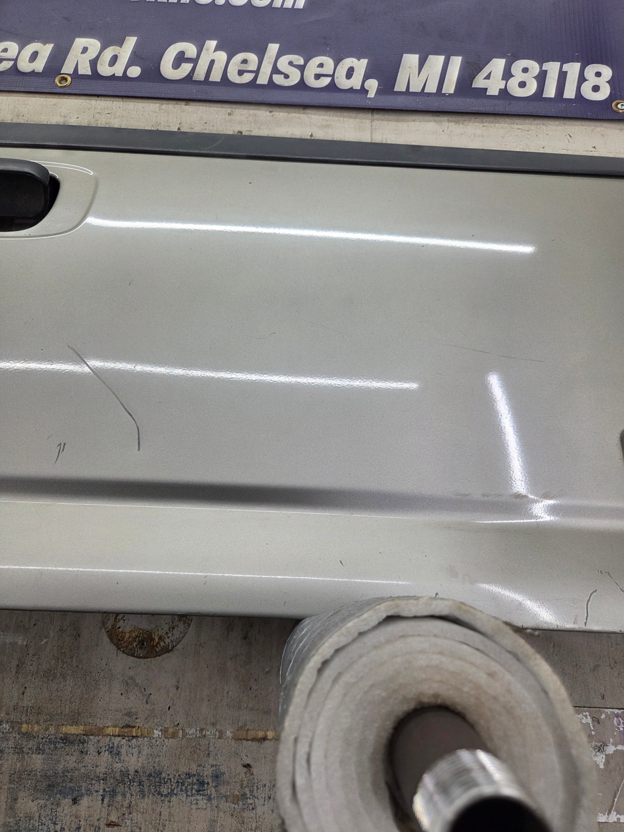 1999-2007 Chevrolet Silverado / GMC Sierra 1500 2500 3500 Tailgate