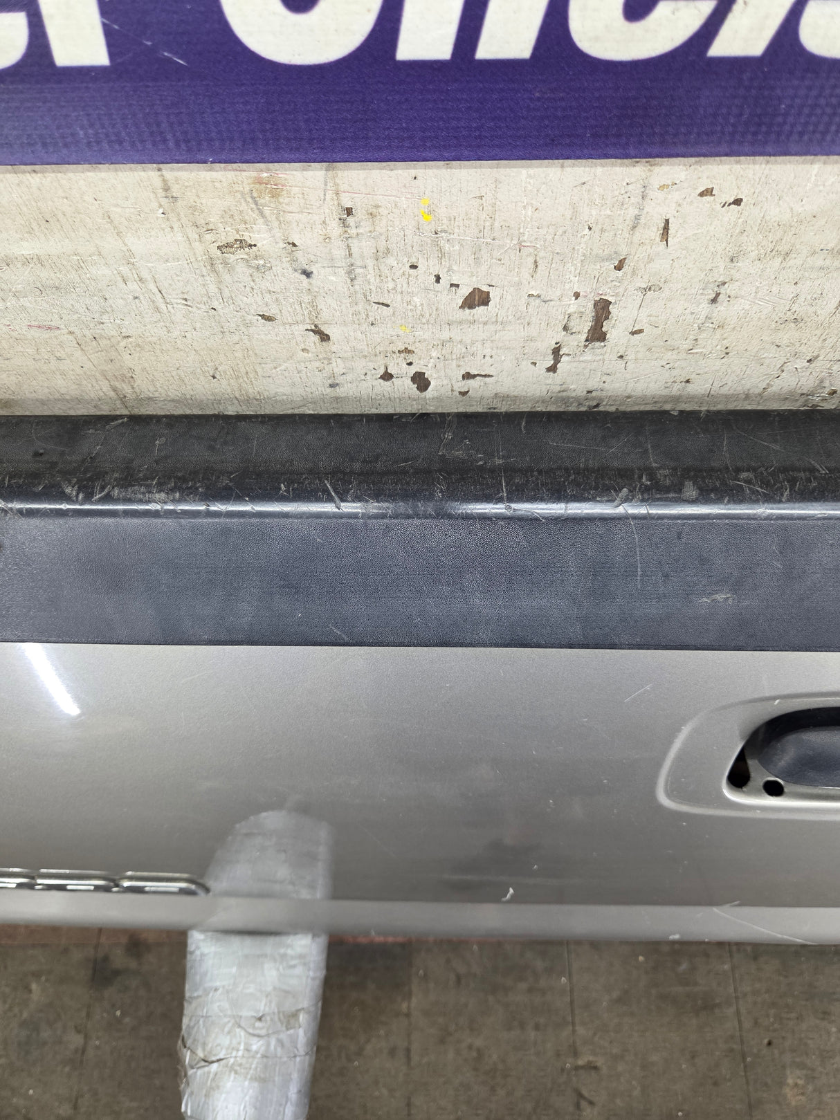 1999-2007 Chevrolet Silverado / GMC Sierra 1500 2500 3500 Tailgate