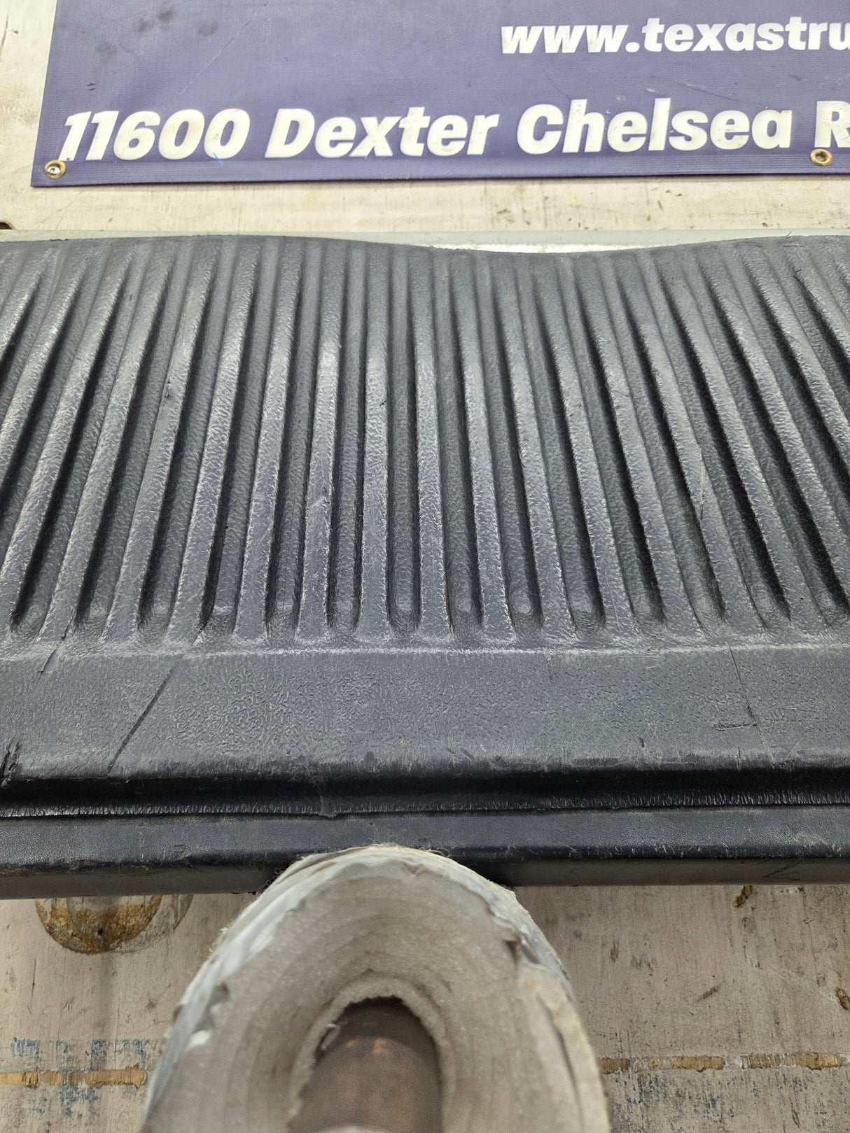 1999-2007 Chevrolet Silverado / GMC Sierra 1500 2500 3500 Tailgate
