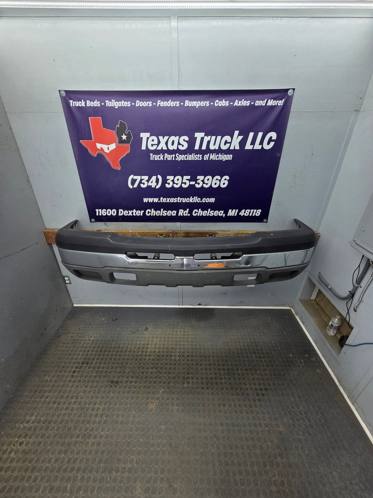 2003-2007 Chevrolet Silverado 1500 'Cateye' Front Bumper