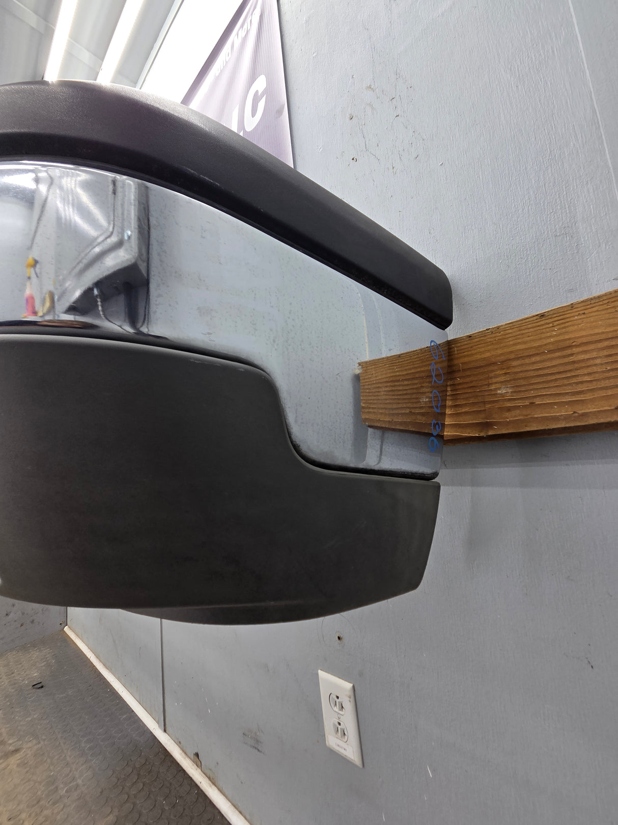 2003-2007 Chevrolet Silverado 1500 'Cateye' Front Bumper