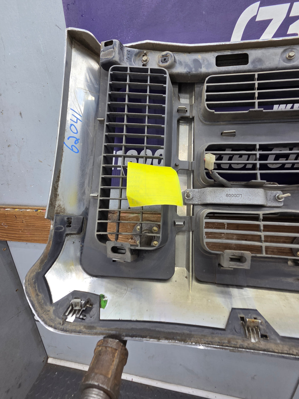 2008-2010 Ford Super Duty F250 F350 F450 F550 Chrome Grill Surround