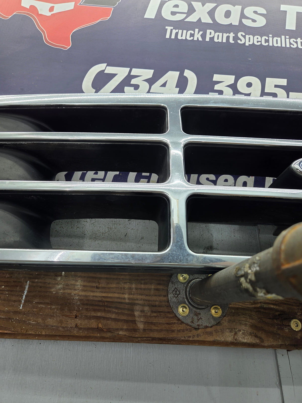 1992-1997 Ford F150 F250 F350 F450 F550 Grill