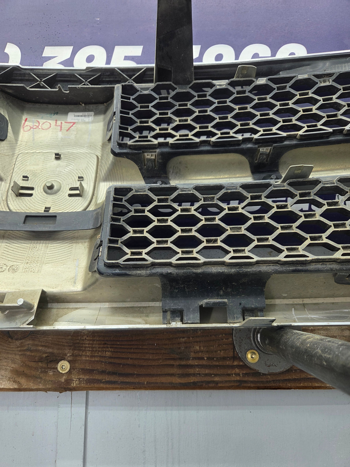 2009-2011 Dodge Ram 1500 Chrome Grill Surround