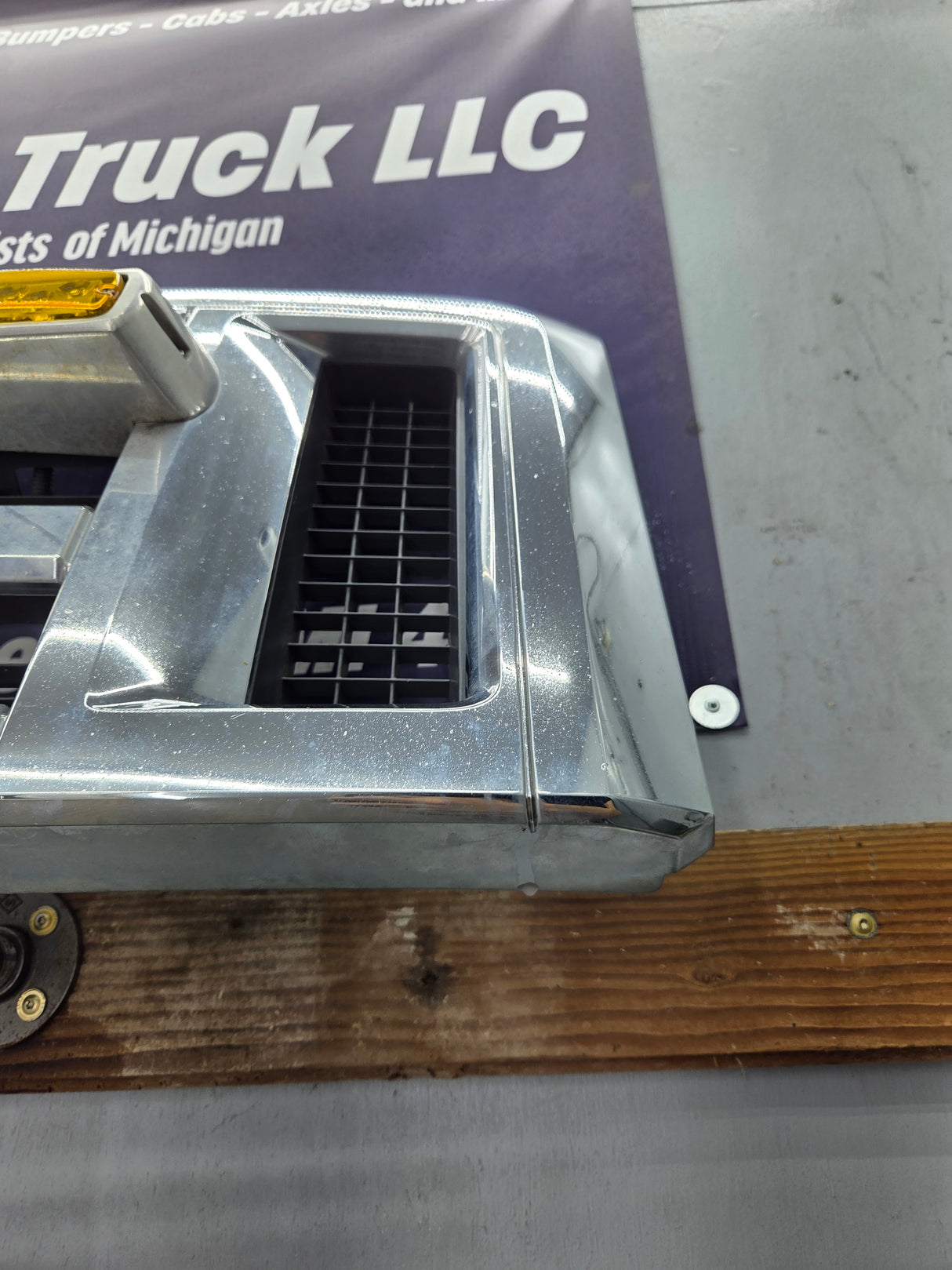 2008-2010 Ford Super Duty F250 F350 F450 F550 Chrome Grill Surround