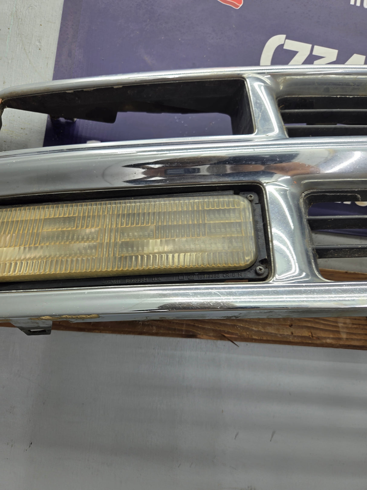 1994-1998 Chevrolet Silverado 1500 2500 3500 Grill OEM