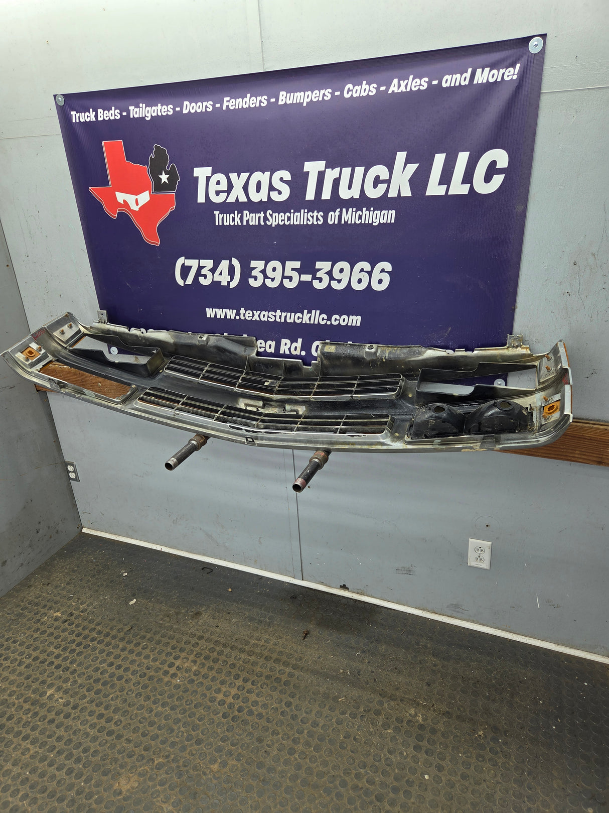 1994-1998 Chevrolet Silverado 1500 2500 3500 Grill OEM