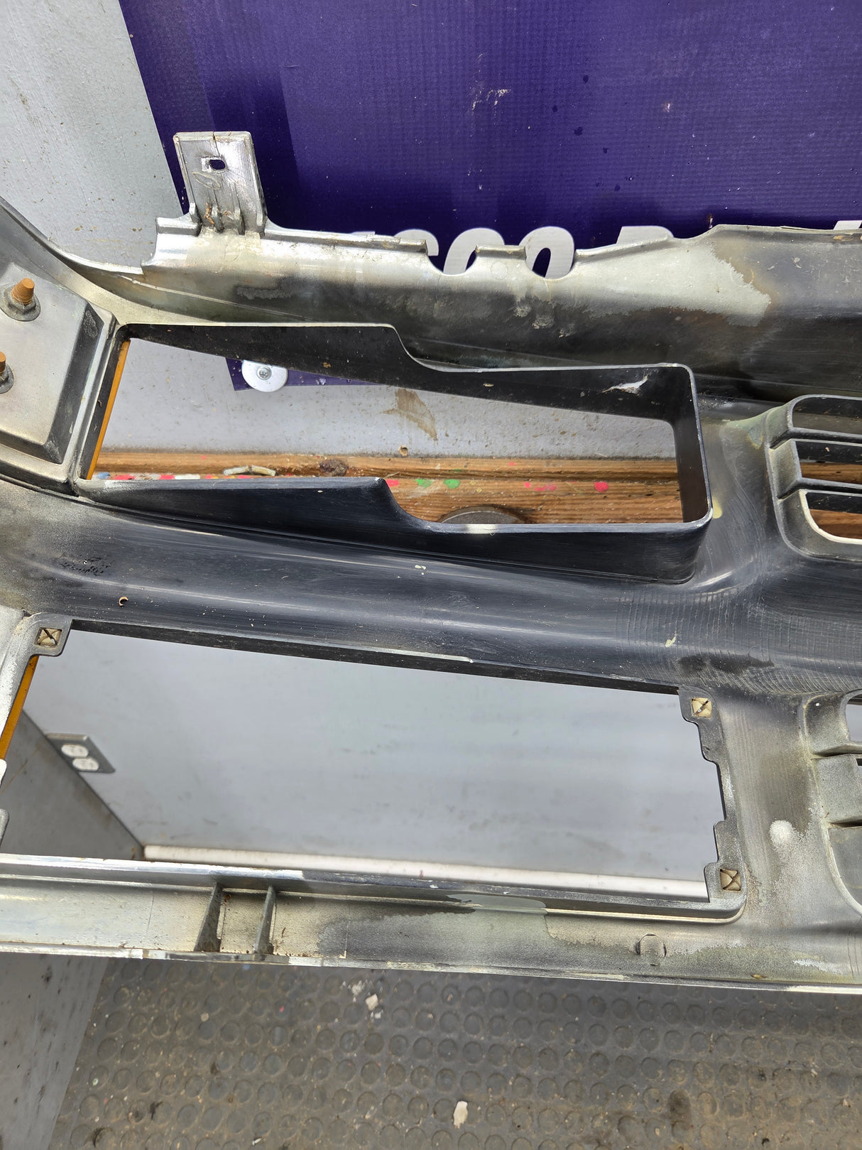1994-1998 Chevrolet Silverado 1500 2500 3500 Grill OEM