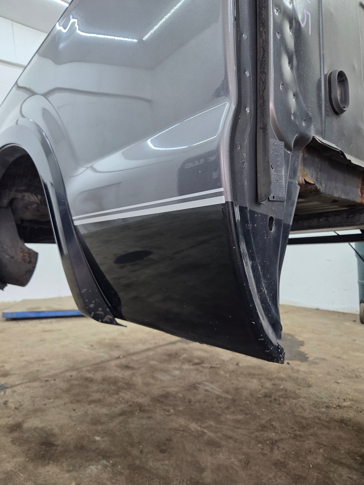 1999-2010 Ford Super Duty F250 F350 6' 9" Short Truck Bed