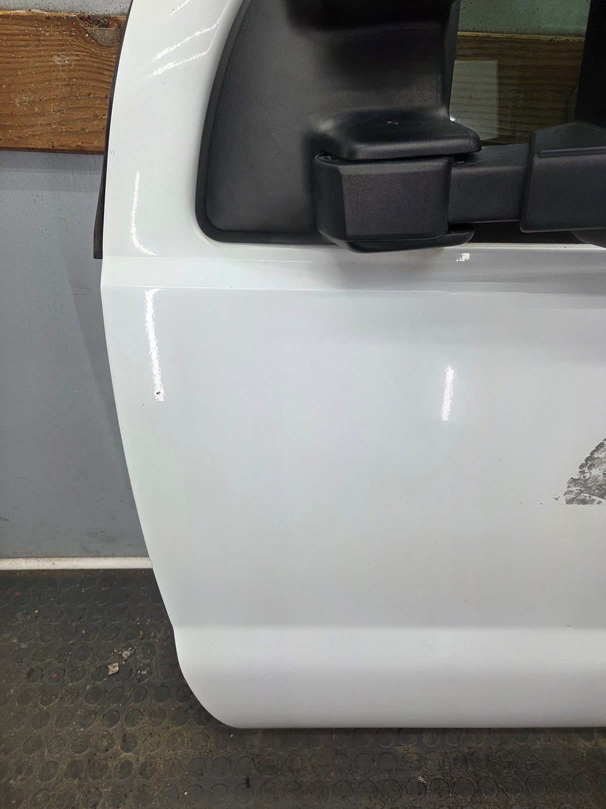 2012-2016 Ford Super Duty LH Driver Side Front Door F250 F350 F450 F550