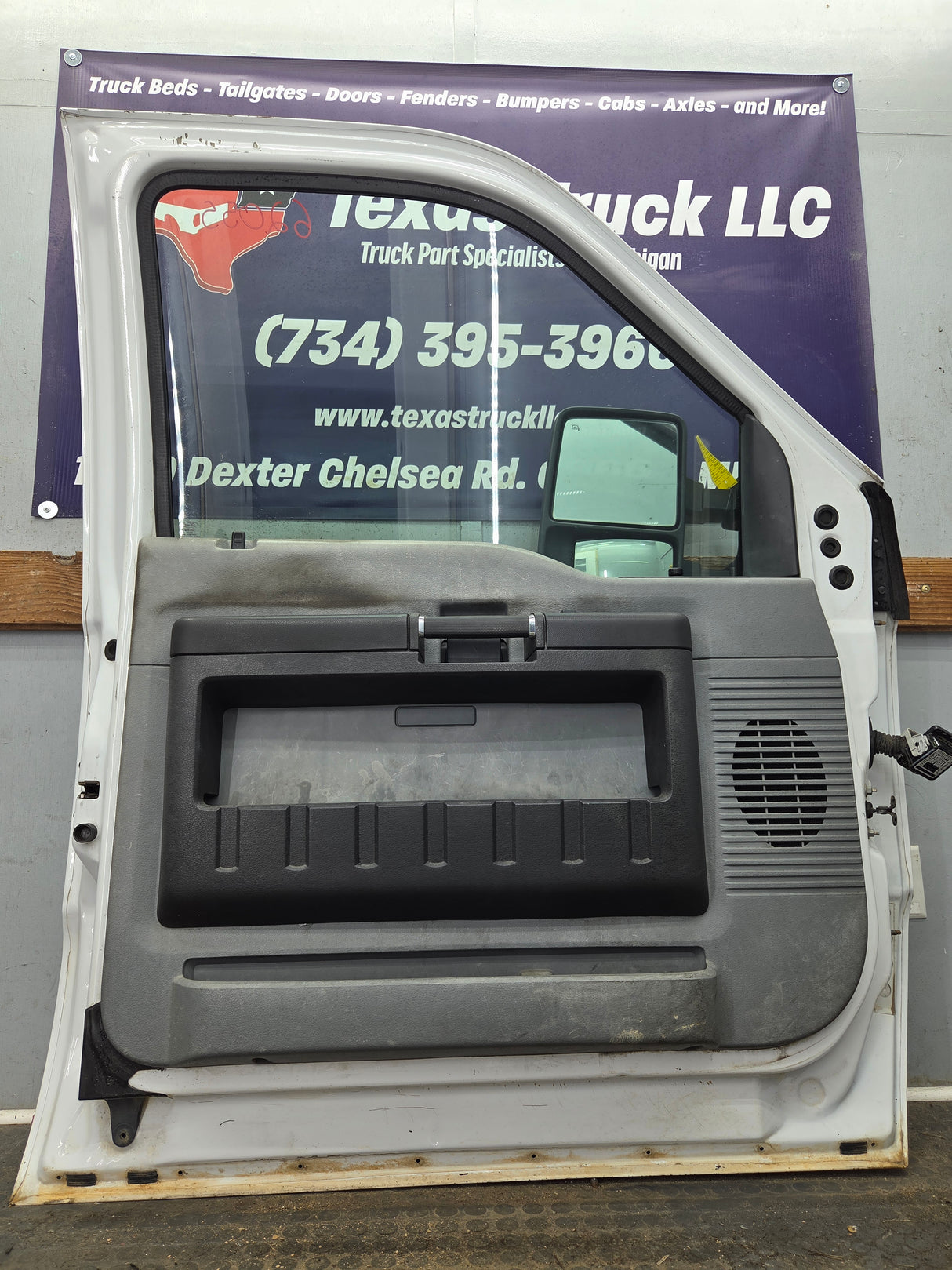 2012-2016 Ford Super Duty LH Driver Side Front Door F250 F350 F450 F550