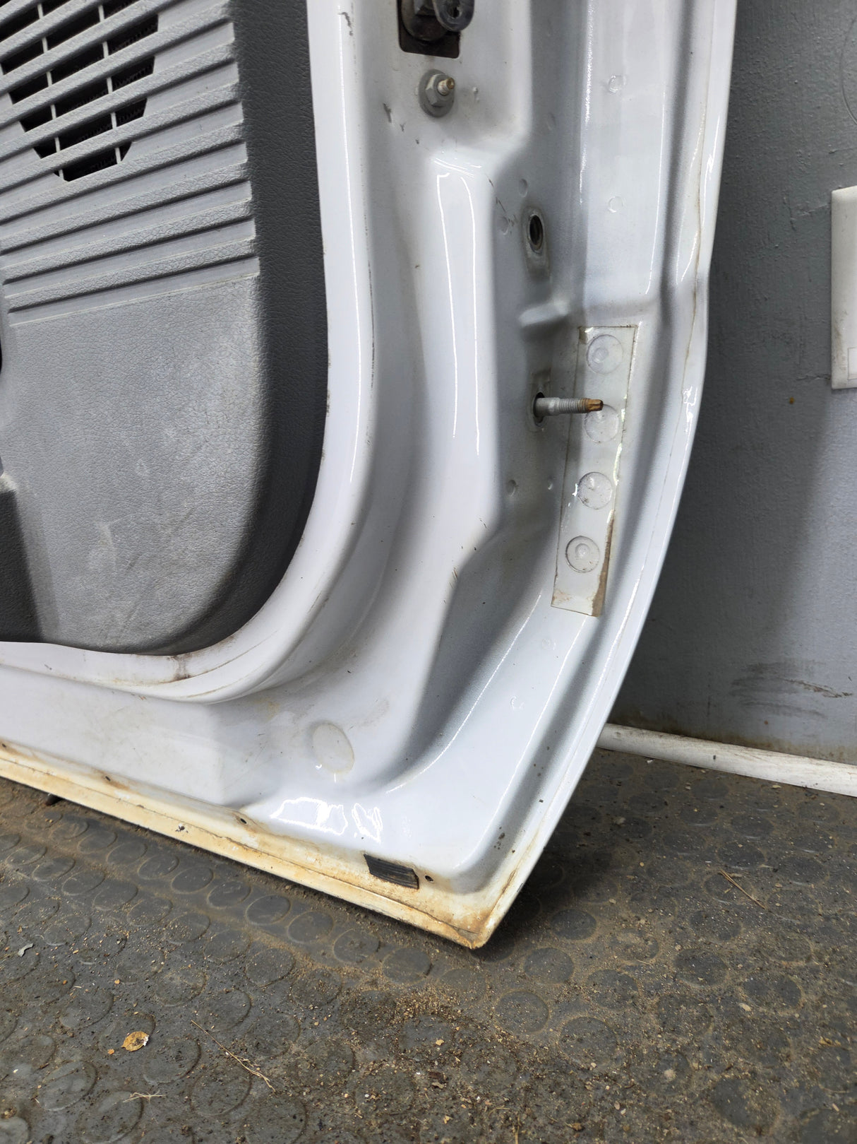 2012-2016 Ford Super Duty LH Driver Side Front Door F250 F350 F450 F550