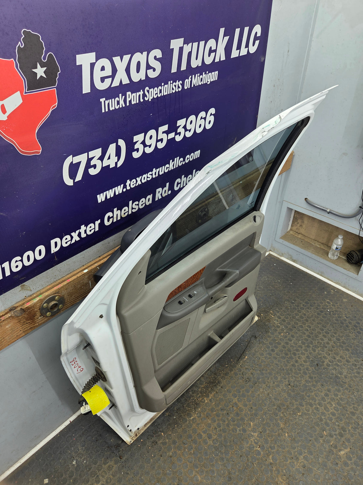 2003-2008 Dodge Ram 3rd Gen Passenger Side Front Quad Cab Crew Cab Door 1500 2500 3500 4500 5500