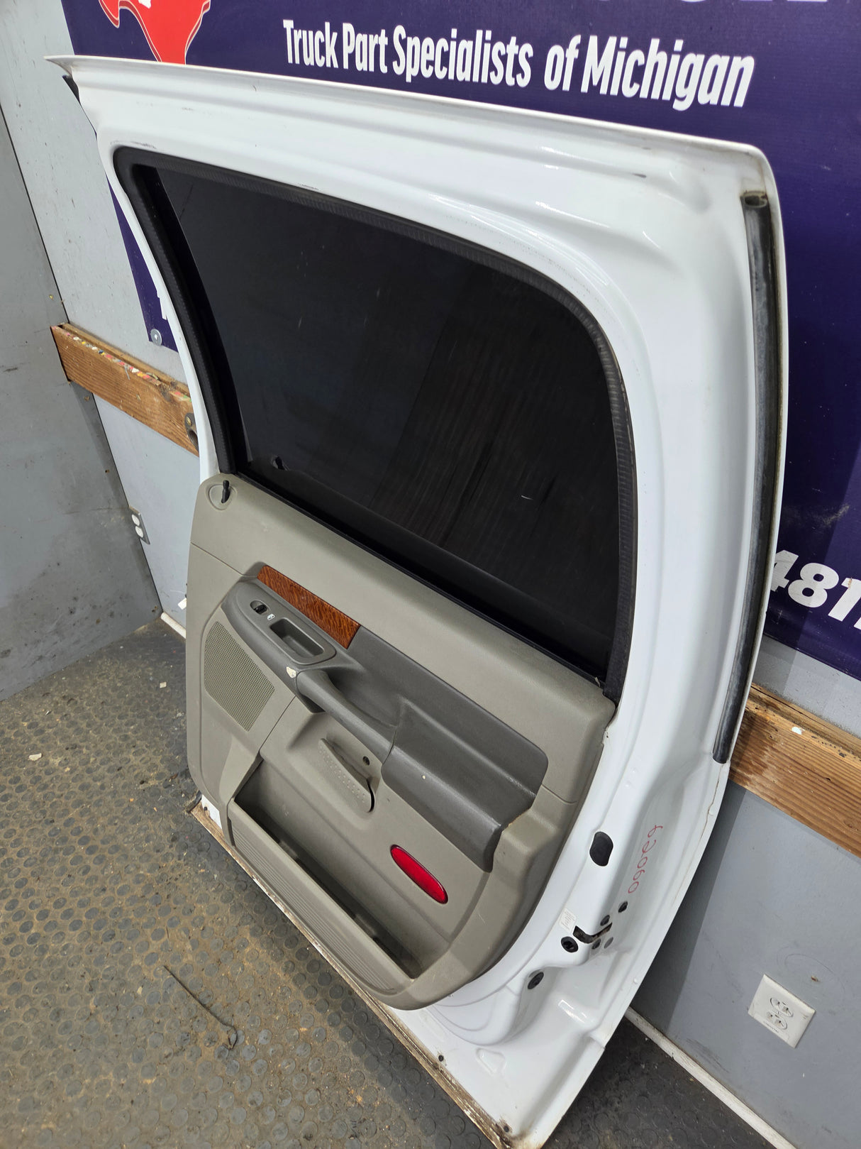 2003-2008 Dodge Ram 3rd Gen RH Passenger Side Rear MEGA Cab Door 1500 2500 3500 4500 5500