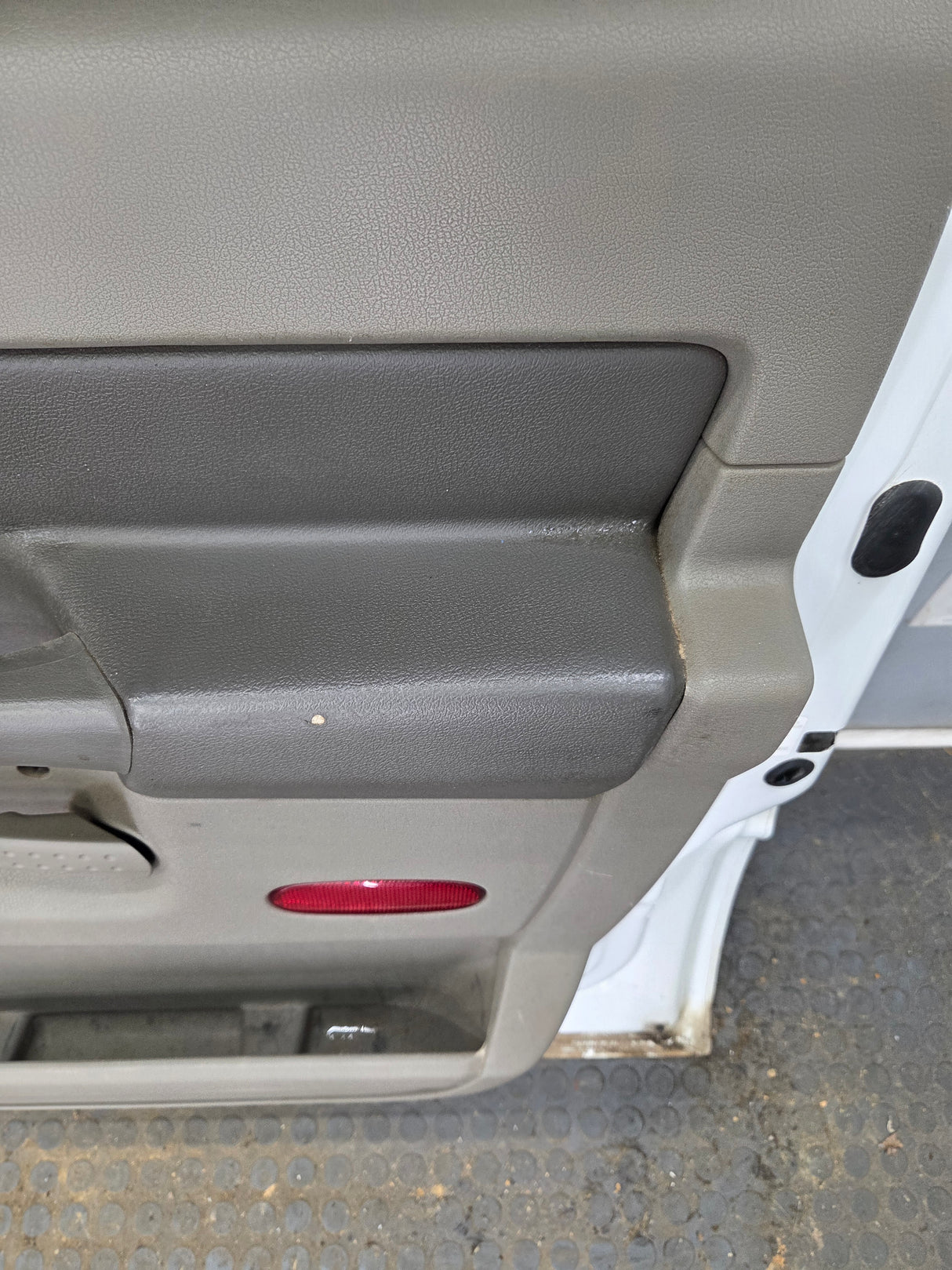 2003-2008 Dodge Ram 3rd Gen RH Passenger Side Rear MEGA Cab Door 1500 2500 3500 4500 5500