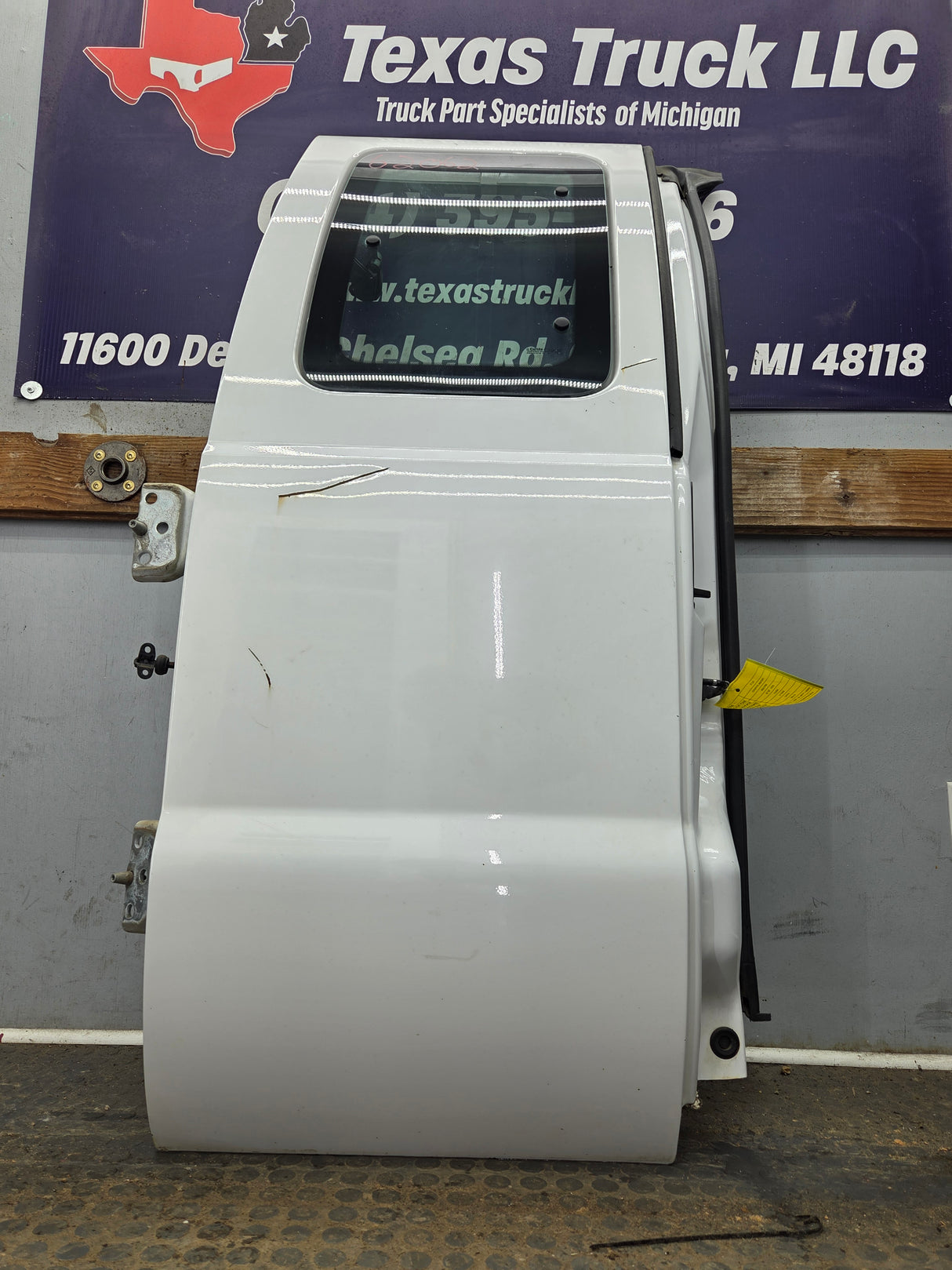 2008-2016 Ford Super Duty F250 F350 F450 F550 RH Extended Cab Passenger Side Rear Door