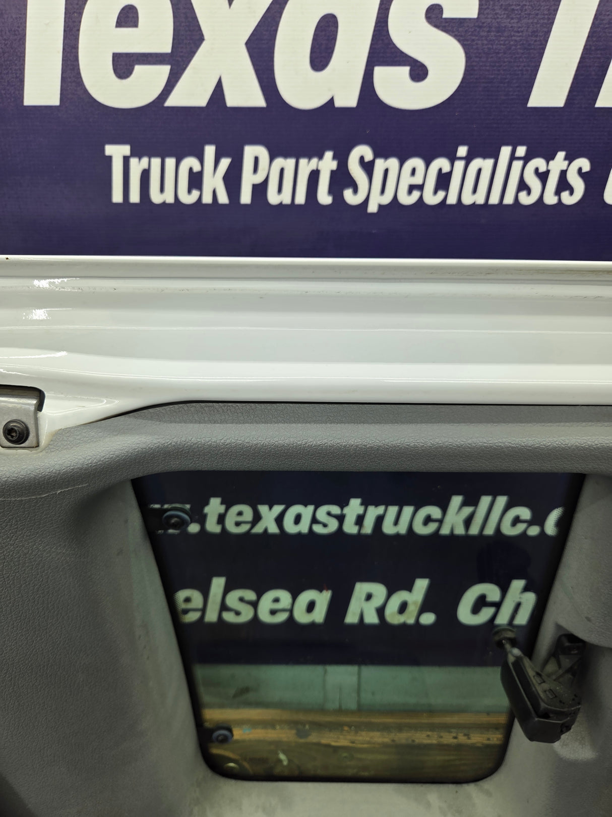 2008-2016 Ford Super Duty F250 F350 F450 F550 RH Extended Cab Passenger Side Rear Door