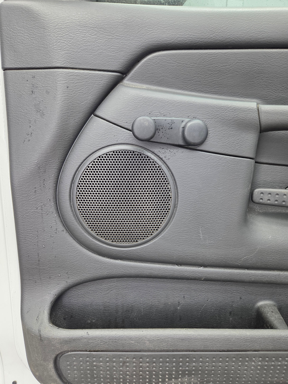 2003-2008 Dodge Ram 3rd Gen Passenger Side Front Regular Cab Door 1500 2500 3500 4500 5500