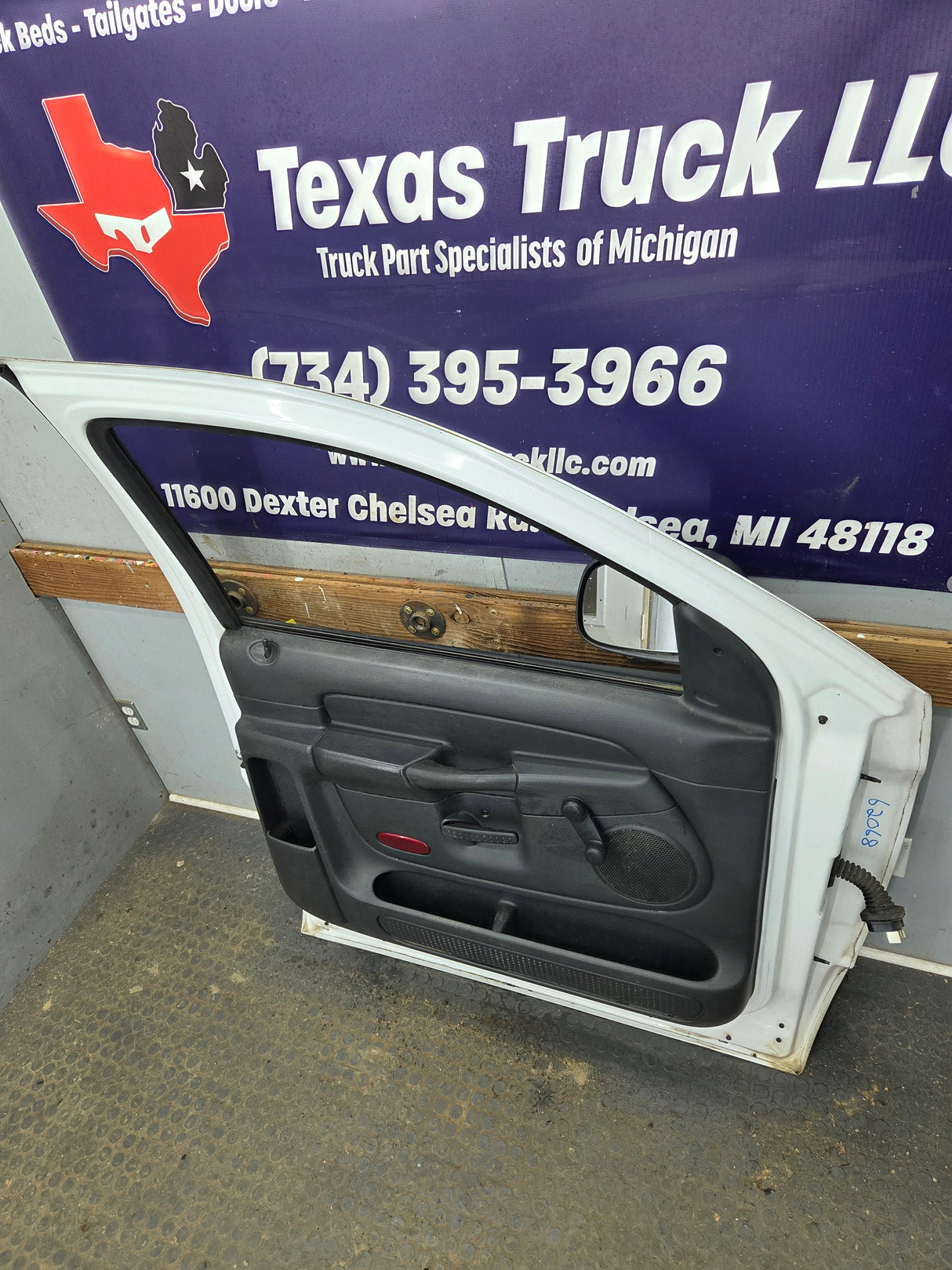 2003-2008 Dodge Ram 3rd Gen Driver Front Regular Cab Door 1500 2500 3500 4500 5500