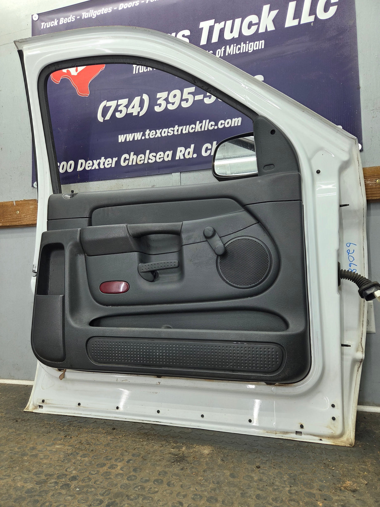 2003-2008 Dodge Ram 3rd Gen Driver Front Regular Cab Door 1500 2500 3500 4500 5500
