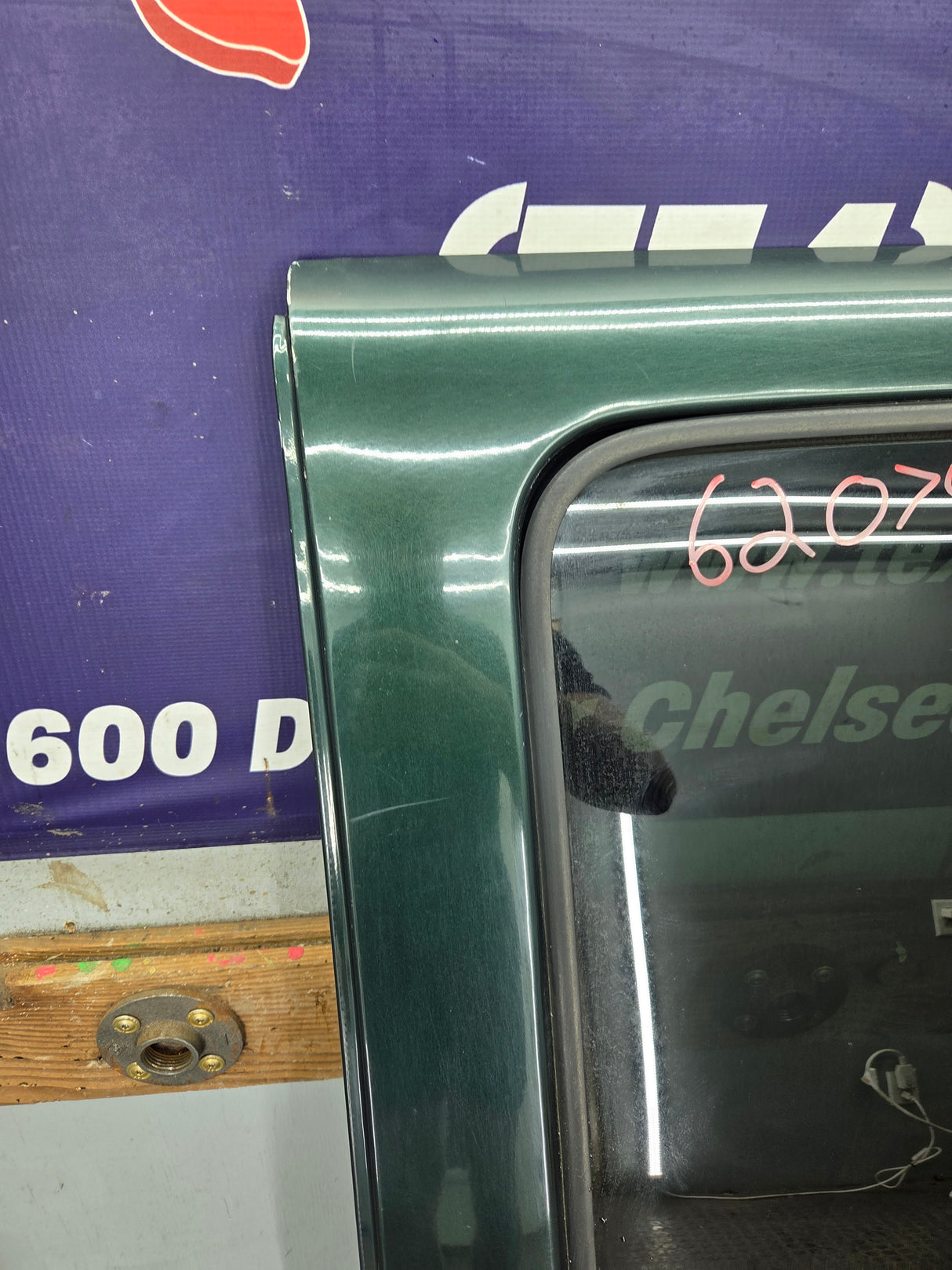1999-2007 Chevrolet Silverado / GMC Sierra 1500 2500 3500 HD Rear Driver side LH Crew Cab rear door