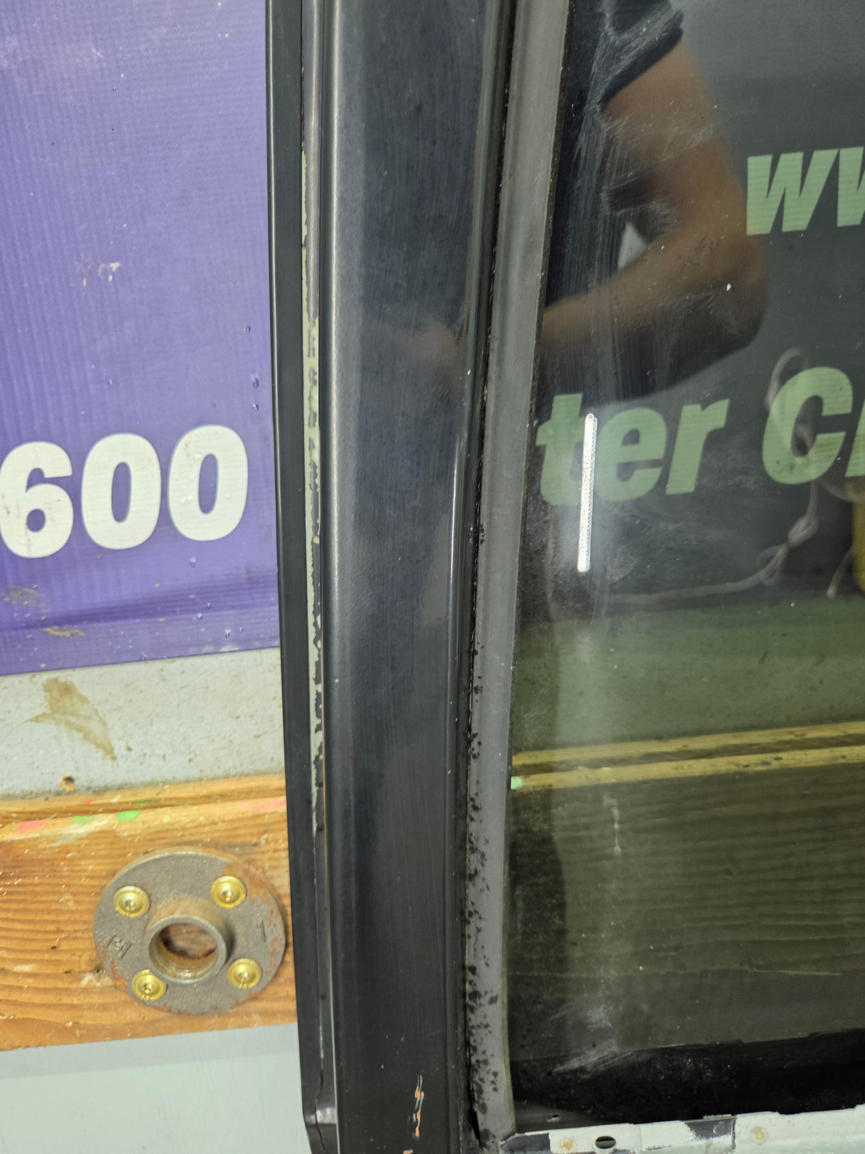 1996-1999 Chevrolet Tahoe / GMC Yukon 1500 2500HD Rear Driver side rear door LH